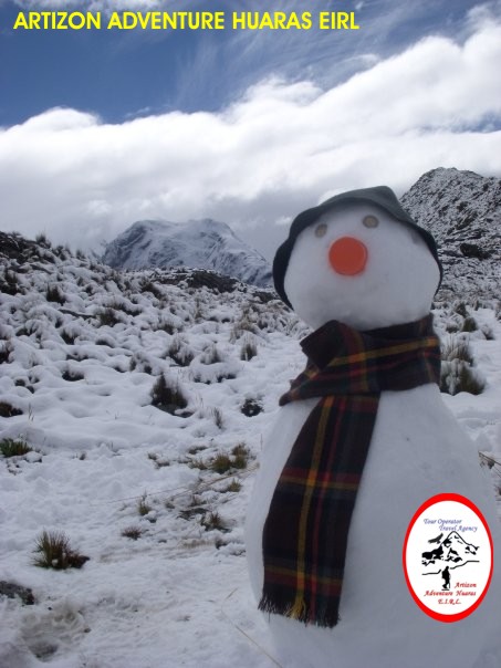 Mueco de nieve Trekking Quilcayhuanca FOTO: JUAN FELIPE RODRIGUEZ